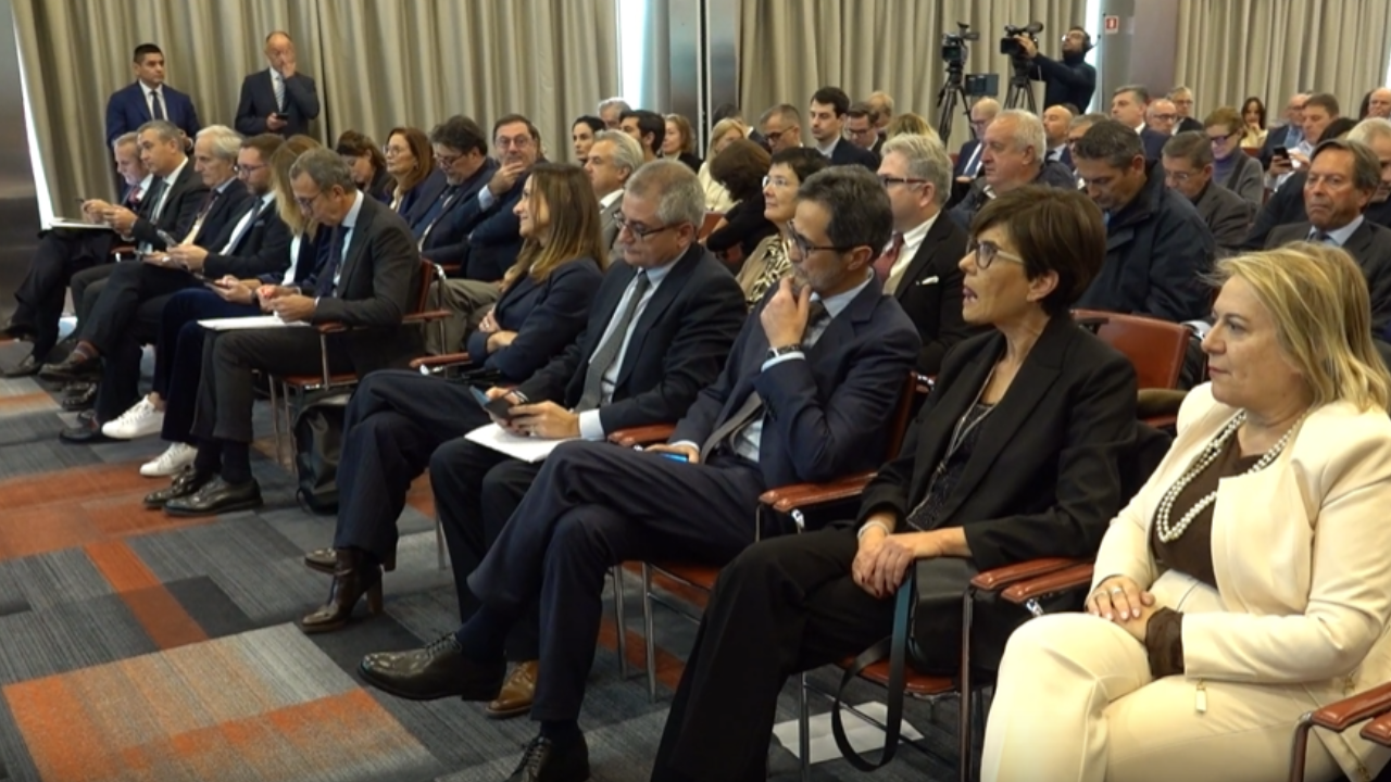 Regione Sardegna: Convegno Sfirs: “La finanza trasforma il territorio, l’impresa al centro”
